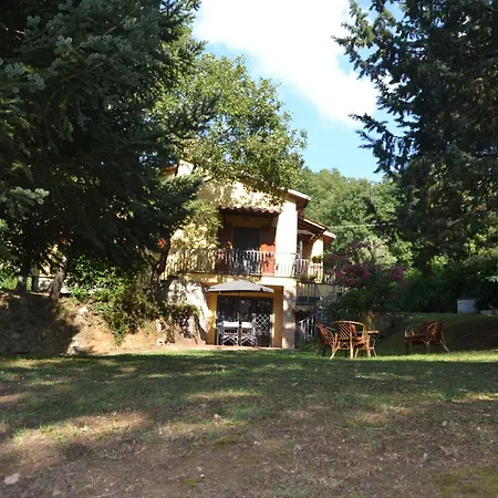Freistehendes Haus Mit Garten Zur Alleinigen Nutzung *